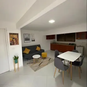 Hermoso Apartaestudio A 8 Minutos Del Aeropuerto Jmc Apartamento